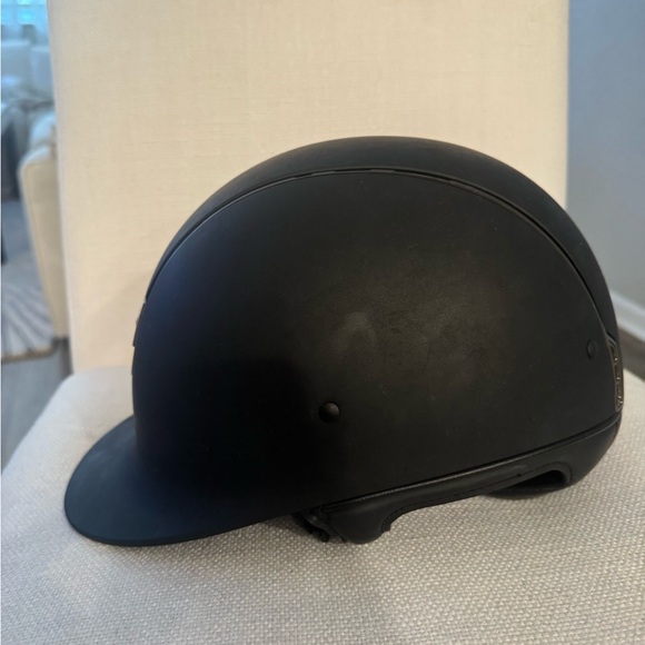 Samshield Helmet - great condition size 7 1/8! - Picture 3 of 6